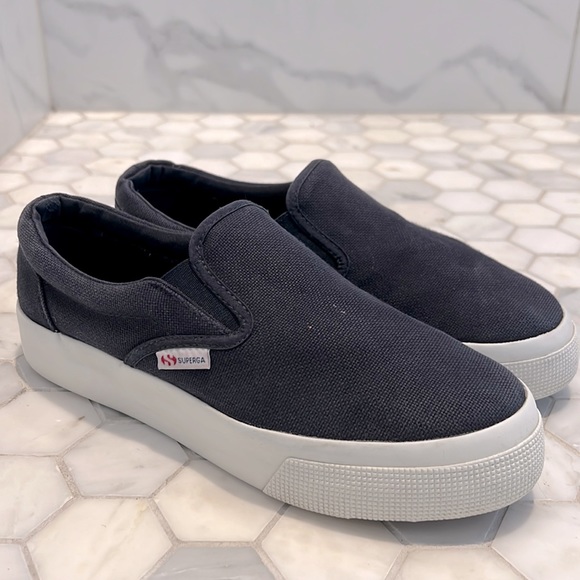 Superga Shoes - ✨ FINAL PRICE ✨Superga Navy & White Slip-On Platform Sneakers Shoes Women’s 8